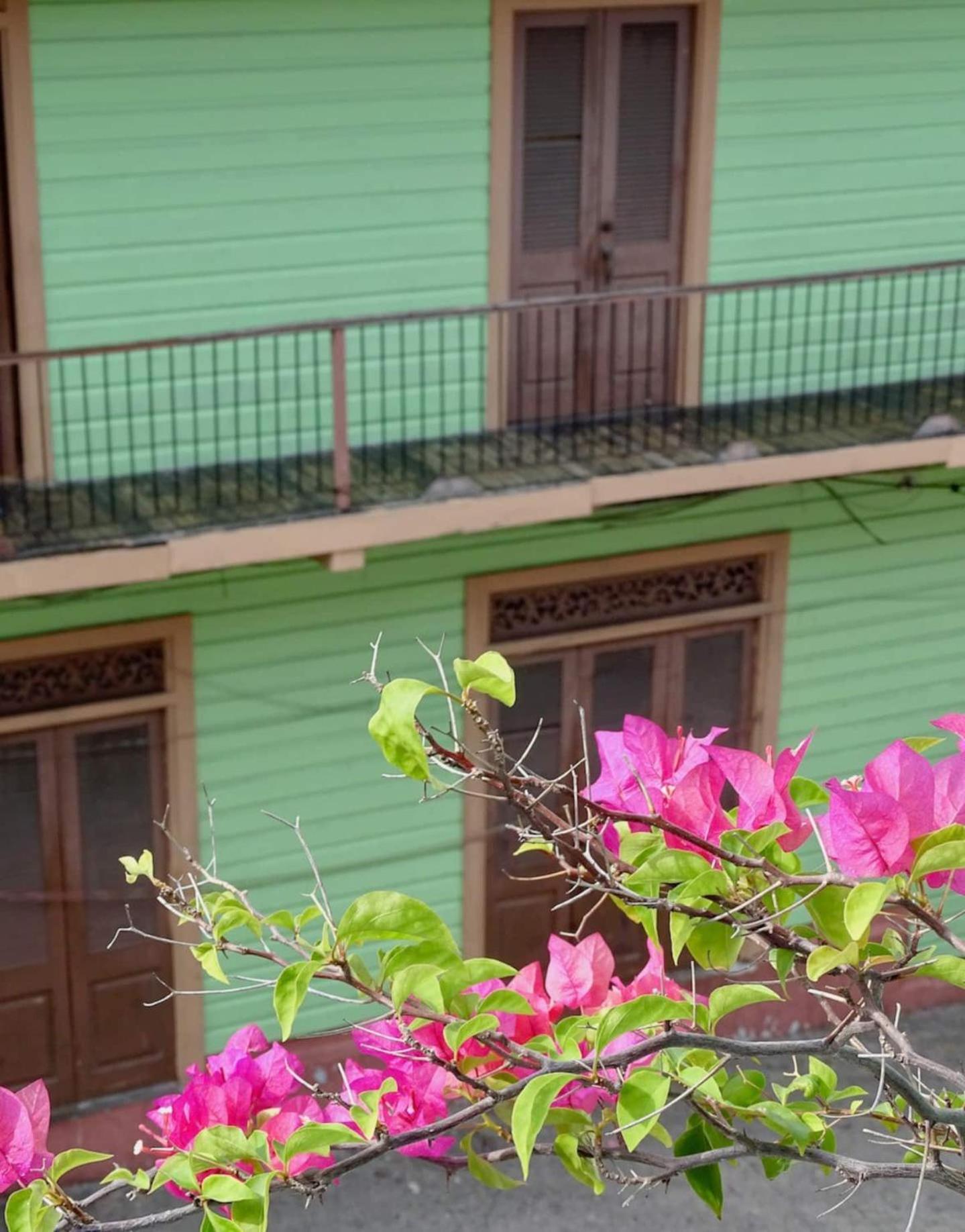 Bocas Style Apartment - Casco Viejo Panama City Exterior photo
